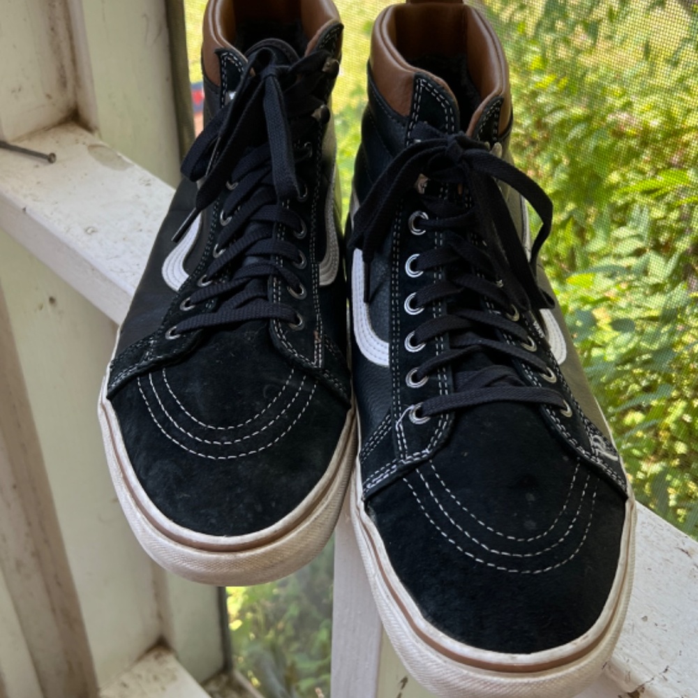 VANS skate shoes